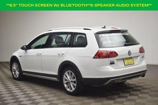 2017 Volkswagen Golf Alltrack TSI S