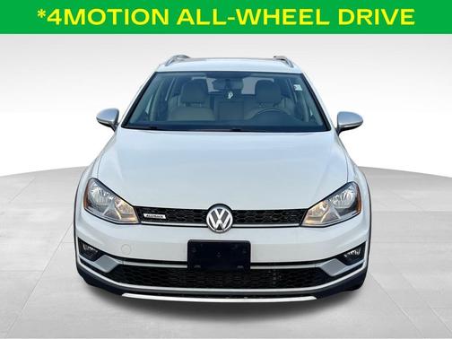 2017 Volkswagen Golf Alltrack TSI S