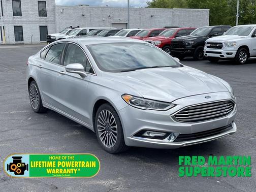 2017 Ford Fusion SE