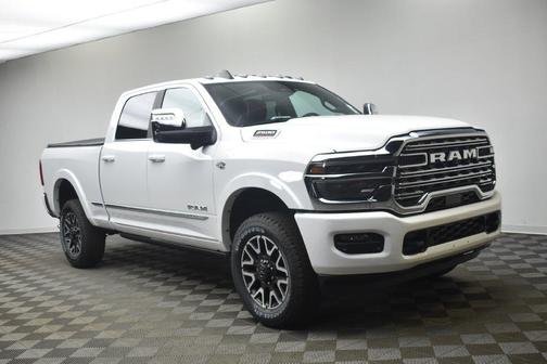 Bright White Clearcoat 2027 RAM 2500 Limited