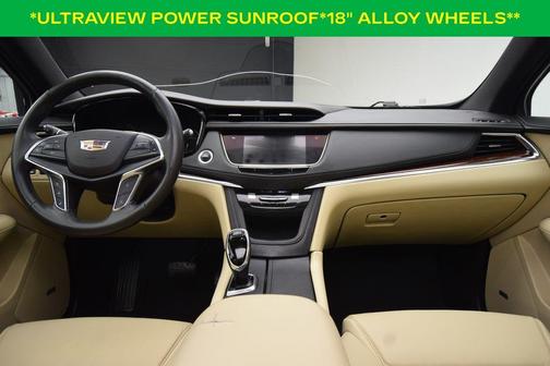 Stellar Black Metallic 2019 Cadillac XT5 Luxury