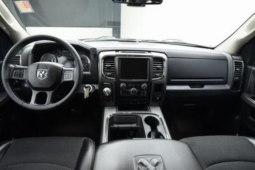 2016 RAM 1500 Sport