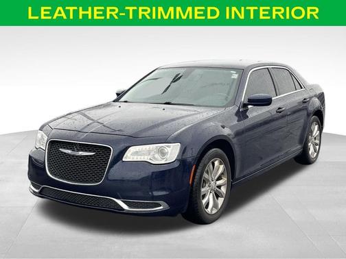 2017 Chrysler 300 Limited