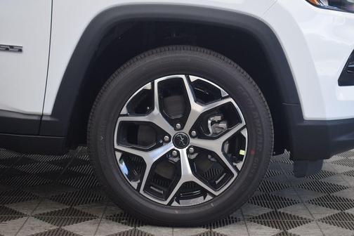 Bright White Clearcoat 2026 Jeep Compass Limited