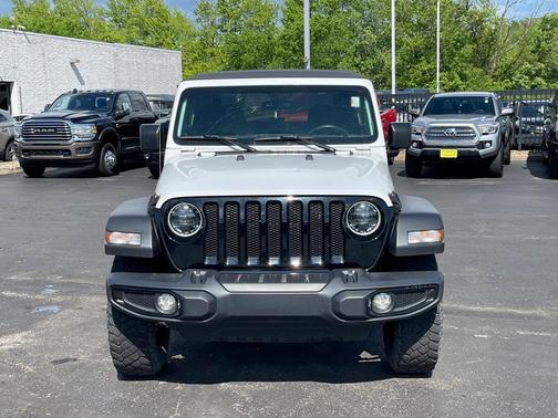2023 Jeep Wrangler Sport