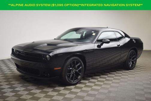 2022 Dodge Challenger SXT