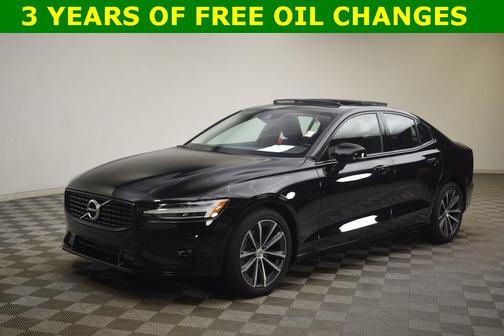 2021 Volvo S60 T5 Momentum