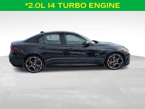 2022 Alfa Romeo Giulia Veloce