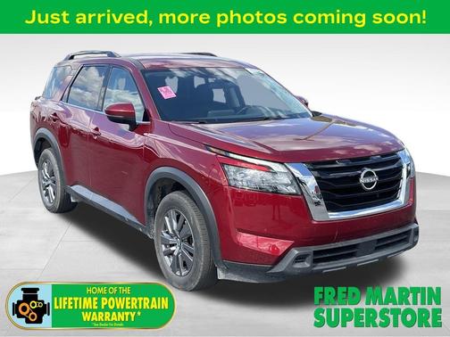 Scarlet Ember Tintcoat 2025 Nissan Pathfinder SV