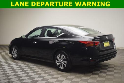 2024 Nissan Altima 2.5 S
