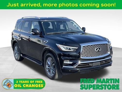2023 INFINITI QX80 Luxe
