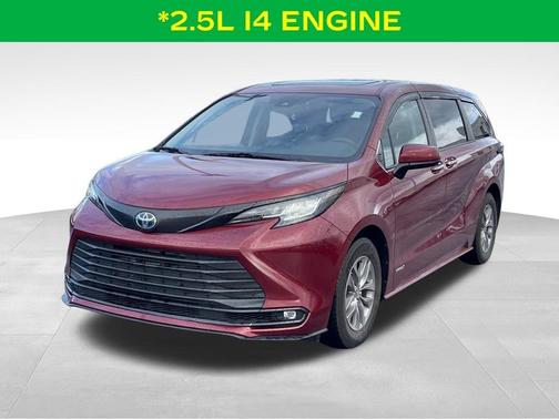 2021 Toyota Sienna XLE