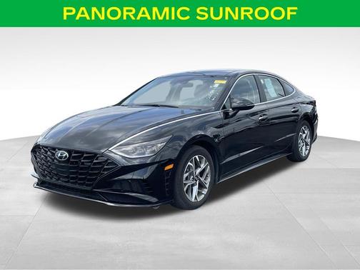 Onyx Black 2023 Hyundai SONATA SEL