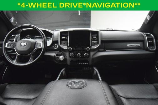 Bright White Clearcoat 2022 RAM 1500 Laramie
