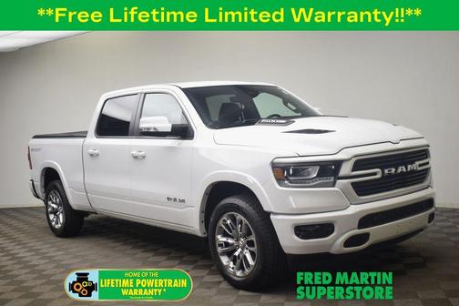 Bright White Clearcoat 2022 RAM 1500 Laramie