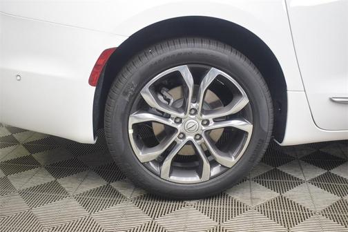 2025 Chrysler Pacifica Pinnacle