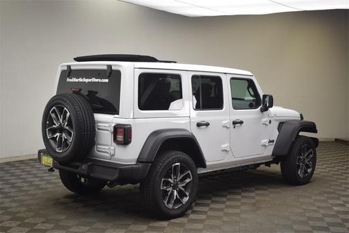 2025 Jeep Wrangler 4xe Sport