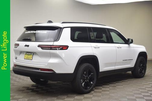 2025 Jeep Grand Cherokee L Laredo