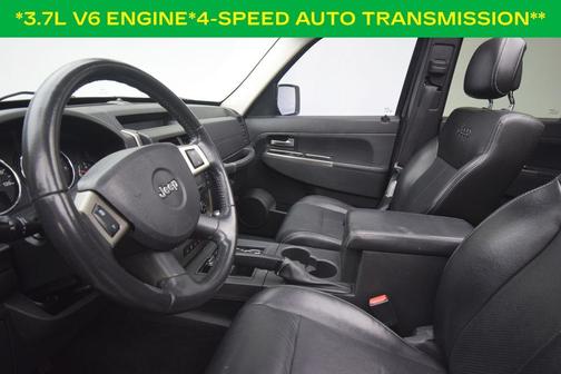 Brilliant Black Crystal Pearlcoat 2010 Jeep Liberty Renegade