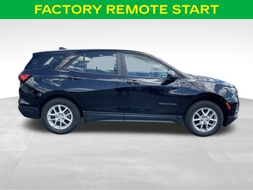 Mosaic Black Metallic 2023 Chevrolet Equinox LS
