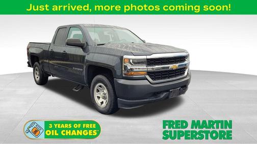 Graphite Metallic 2019 Chevrolet Silverado 1500 LD WT