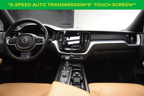 Denim Blue Metallic 2018 Volvo XC60 T5 Momentum