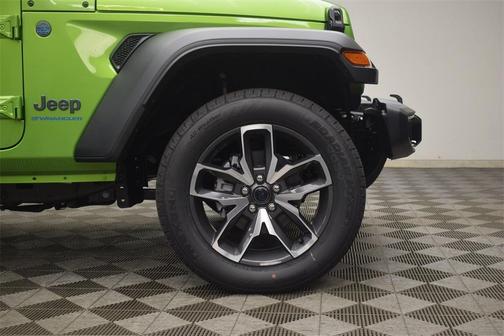 2025 Jeep Wrangler 4xe Sport