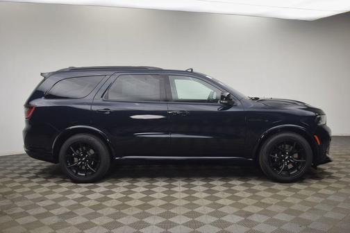 Night 2026 Dodge Durango GT Plus HEMI V8