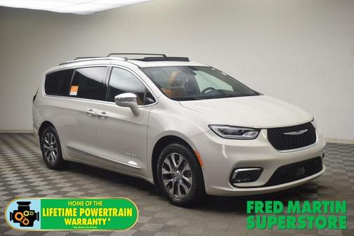 2021 Chrysler Pacifica Hybrid Pinnacle