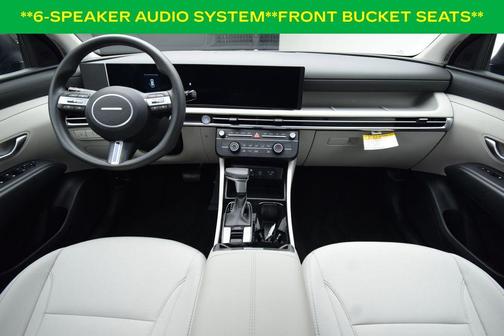 2025 Hyundai TUCSON SE