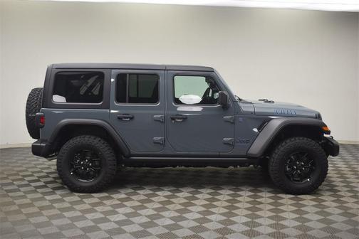 2025 Jeep Wrangler 4xe Sport