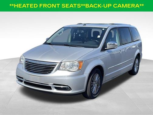 2011 Chrysler Town & Country Limited