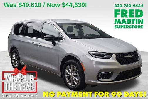 2026 Chrysler Pacifica Select