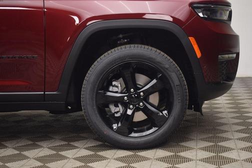 Velvet Red Pearlcoat 2025 Jeep Grand Cherokee L Limited