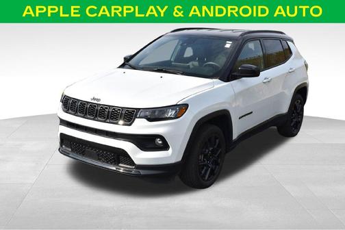Bright White Clearcoat 2024 Jeep Compass Latitude