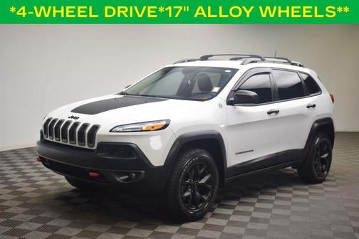 Bright White Clearcoat 2017 Jeep Cherokee Trailhawk