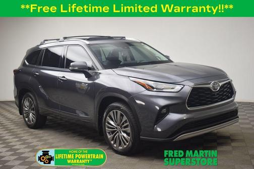Magnetic Gray Metallic 2020 Toyota Highlander Platinum