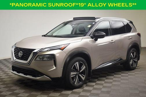 Brilliant Silver / Black 2022 Nissan Rogue Platinum