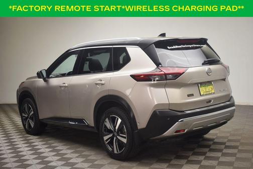 Brilliant Silver / Black 2022 Nissan Rogue Platinum