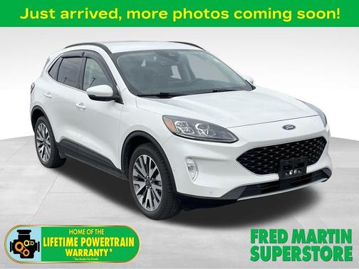 White Metallic 2020 Ford Escape Titanium