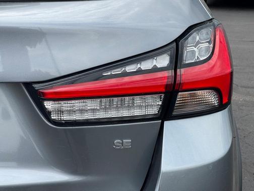 2023 Mitsubishi Outlander Sport 2.0 SE