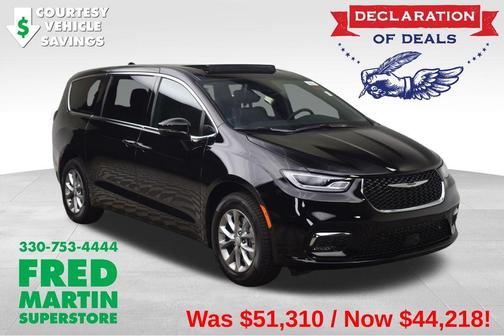 2026 Chrysler Pacifica Select