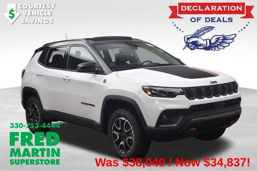 Bright White Clearcoat 2026 Jeep Compass Trailhawk