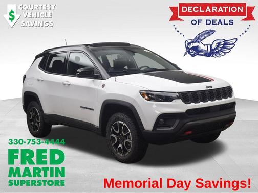 Bright White Clearcoat 2026 Jeep Compass Trailhawk