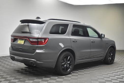 Destroyer Gray Clearcoat 2027 Dodge Durango GT