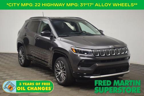 Granite Crystal Clearcoat Metallic 2019 Jeep Compass Latitude