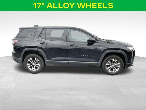 Mosaic Black Metallic 2025 Chevrolet Equinox LT
