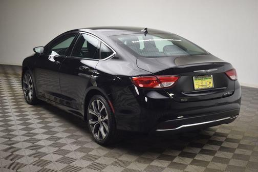 2015 Chrysler 200 C
