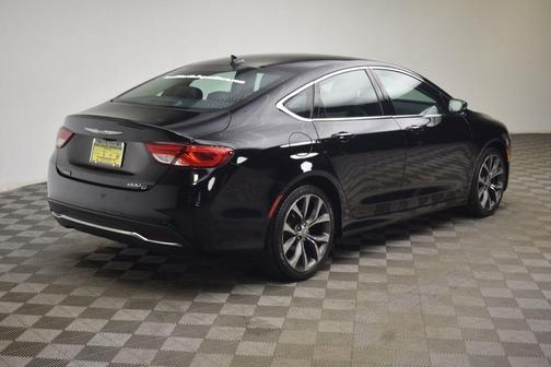 2015 Chrysler 200 C