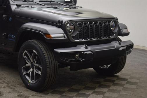 2025 Jeep Wrangler 4xe Sport
